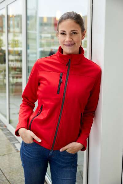 Ladies' Softshell Jacket