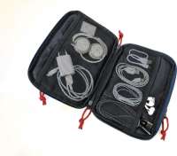 Vorschau: TROIKA Kabeltasche GO URBAN TECH POUCH 2 Vorschau: TROIKA Kabeltasche GO URBAN TECH POUCH 2