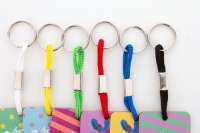 Vorschau: Woody Plus D Individueller Schlüsselanhänger Vorschau: Woody Plus D Individueller Schlüsselanhänger