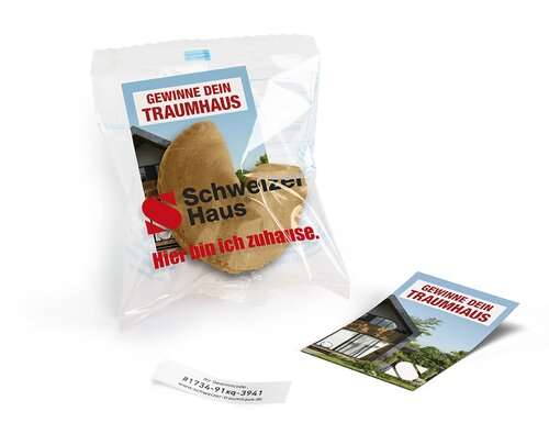 Glückskekse mit Werbekärtchen