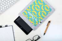 Vorschau: CreaFelt Tablet Individueller Tablethalter Vorschau: CreaFelt Tablet Individueller Tablethalter