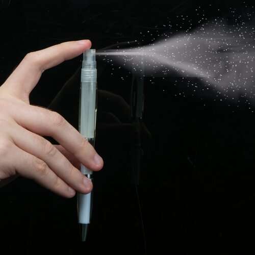 Drehkugelschreiber mit Sprayfunktion