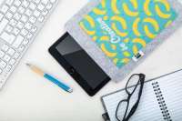 Vorschau: CreaFelt Tablet Individueller Tablethalter Vorschau: CreaFelt Tablet Individueller Tablethalter