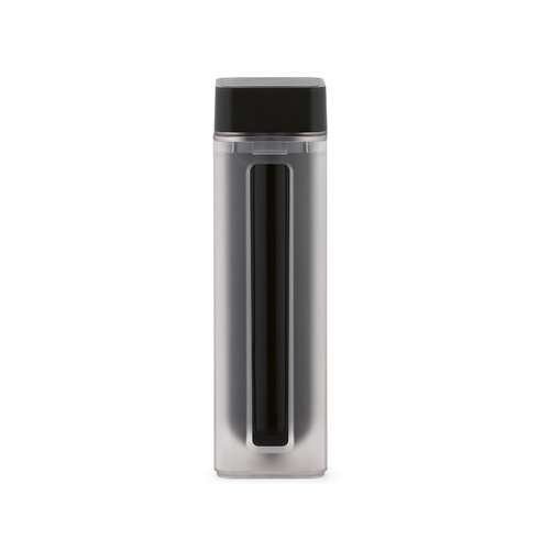 Lucen Trinkflasche aus rABS, 540 ml. Doppelspritzgussverfahren hergestellt