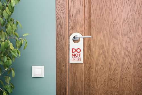 Disturb Individueller Tür-Aufhänger