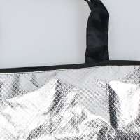 Vorschau: Kühltasche "Diamond" Vorschau: Kühltasche "Diamond"