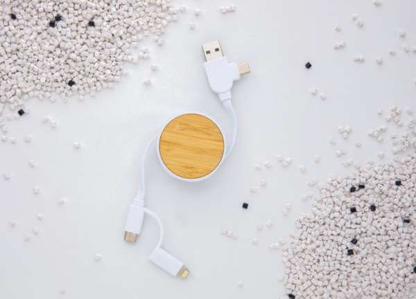 Ontario ausziehb. 6-in-1 Kabel aus RCS recyceltem Kunststoff